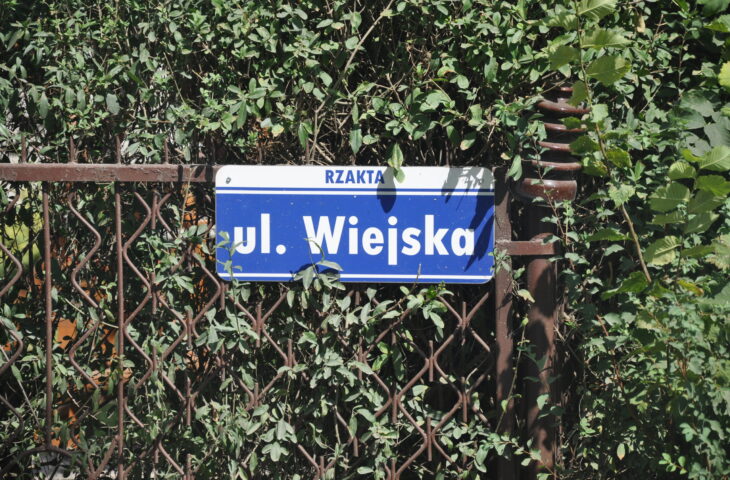 ul. Wiejska, Rzakta